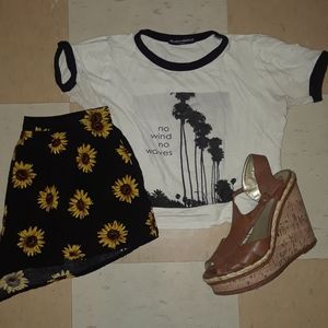 Brandy Melville crop tee